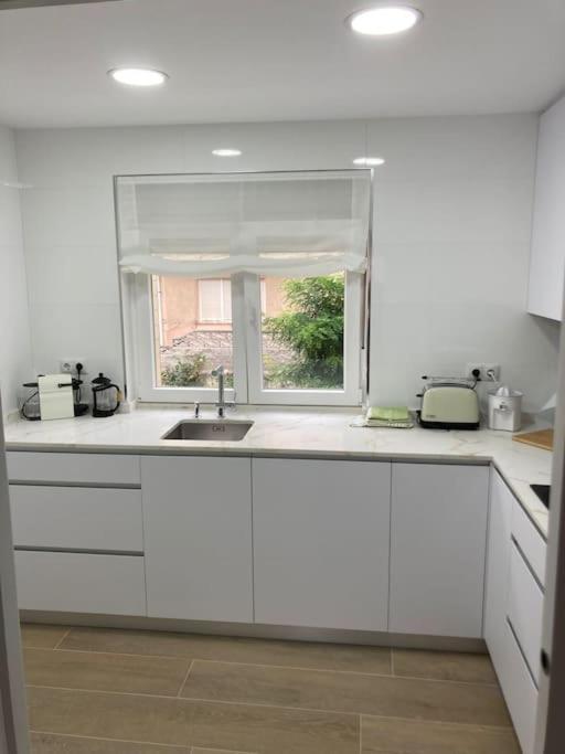 Piso Centrico Con Garaje Privado Gratis Apartment Santander Exterior foto
