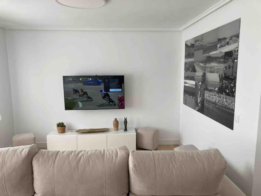 Piso Centrico Con Garaje Privado Gratis Apartment Santander Exterior foto