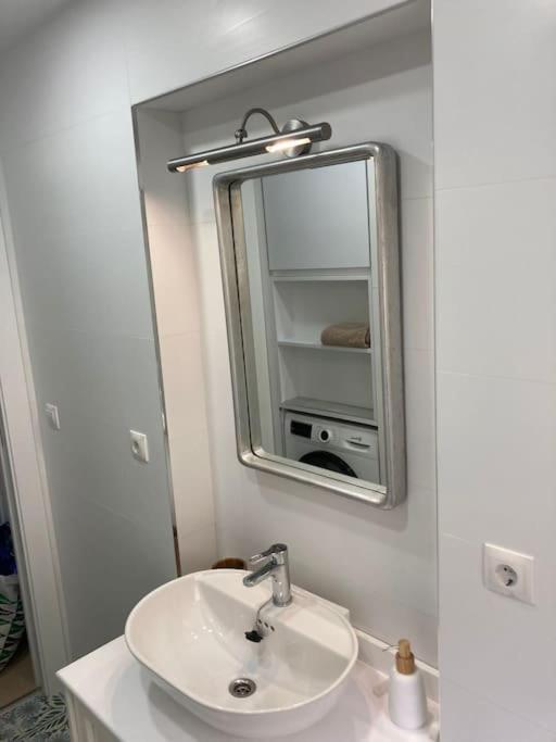 Piso Centrico Con Garaje Privado Gratis Apartment Santander Exterior foto